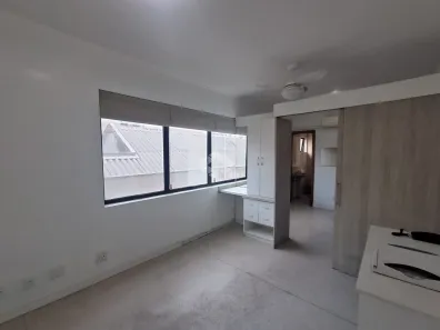 Sala Comercial à venda, 25m² no Petrópolis, Porto Alegre