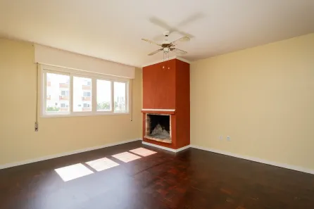 Apartamento com 3 Quartos para alugar, 119m² no Areal, Pelotas