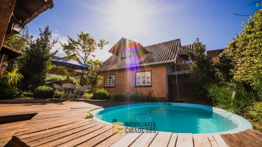 Casa com 4 Quartos à venda, 240m² no Centro, São Bento do Sul