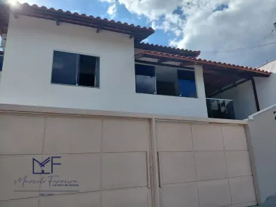 Casa com 3 Quartos à venda, 183m² no Centro, Florestal