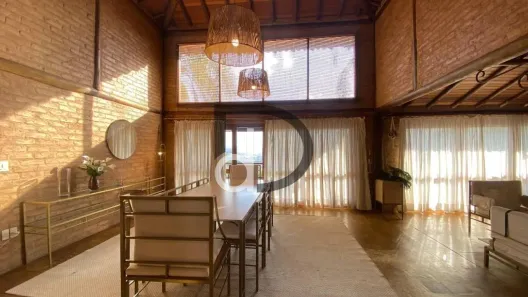 Casa de Condomínio com 3 Quartos para alugar, 230m² no Pinheirinho, Vinhedo