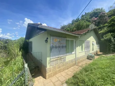 Casa com 5 Quartos à venda, 440m² no Albuquerque, Teresópolis