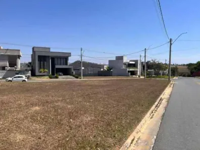 Lote/Terreno à venda, 675m² no Jardins Barcelona, Senador Canedo