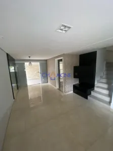 Casa de Condomínio com 3 Quartos para alugar, 100m² no Cabral, Contagem
