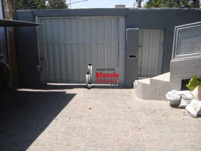 Casa com 3 Quartos à venda, 264m² no Caiçaras, Belo Horizonte
