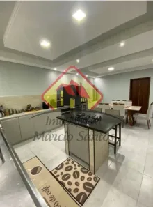 Casa com 3 Quartos à venda, 220m² no Parque São Cristóvão, Taubaté