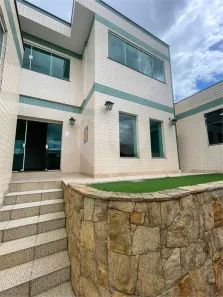 Sobrado com 4 Quartos para alugar, 560m² no Tucuruvi, São Paulo
