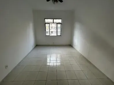 Kitnet com 1 Quarto à venda, 25m² no Laranjeiras, Rio de Janeiro