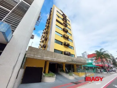 Sala Comercial para alugar, 26m² no Centro, Florianópolis