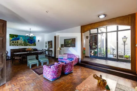 Casa com 4 Quartos à venda, 297m² no Jardim Leonor, São Paulo