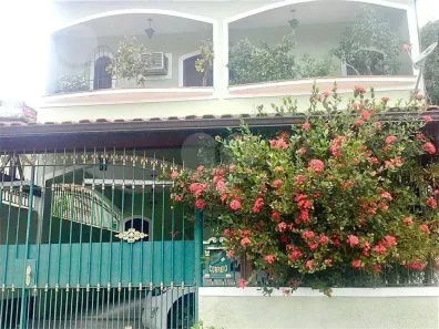 Casa com 3 Quartos à venda, 118m² no Camarão, São Gonçalo
