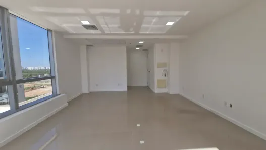 Sala Comercial para alugar, 32m² no Barra Olímpica, Rio de Janeiro