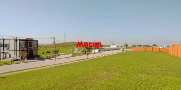à venda, 490m² no Condomínio Residencial Alphaville I, São José dos Campos