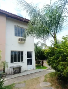 Casa de Condomínio com 2 Quartos para alugar, 57m² no Campo Alegre, Nova Iguaçu