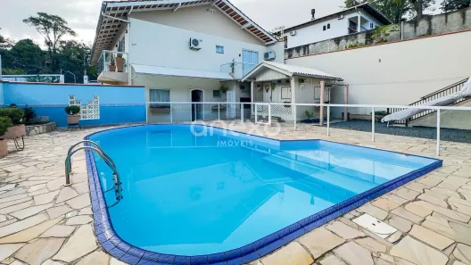 Casa com 4 Quartos à venda, 480m² no Vila Nova, Blumenau