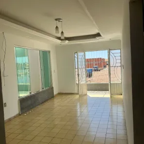 Apartamento com 3 Quartos para alugar, 70m² no Gercino Coelho, Petrolina