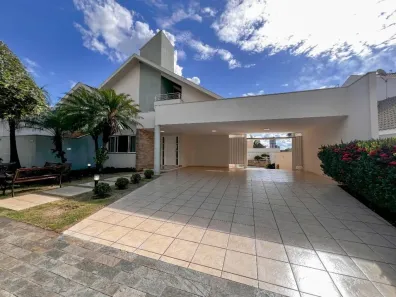 Casa de Condomínio com 4 Quartos à venda, 548m² no Zona 08, Maringá