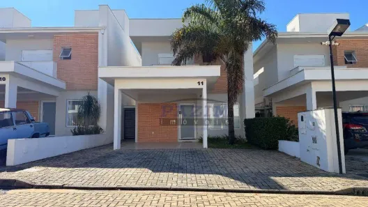Casa com 3 Quartos para alugar, 142m² no Pinheiro, Valinhos