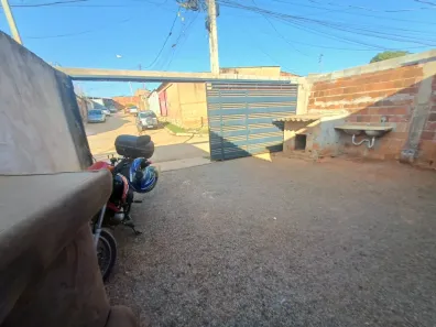 Casa com 1 Quarto à venda, 150m² no Setor Habitacional Sol Nascente, Brasília