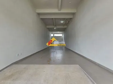 Galpão/Depósito/Armazém para alugar, 110m² no Campina Verde, Divinópolis
