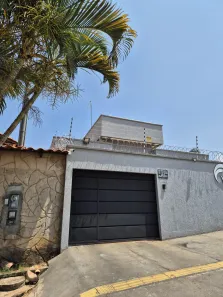 Casa com 3 Quartos à venda, 235m² no Cardoso, Aparecida de Goiânia