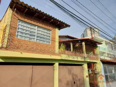 Casa com 4 Quartos à venda, 272m² no Vila Osasco, Osasco