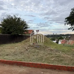 Lote/Terreno à venda, 324m² no Jardim Olímpico, Maringá
