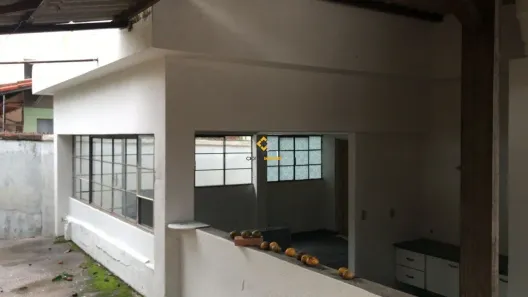 Casa com 3 Quartos à venda, 303m² no Santa Rosa, Belo Horizonte