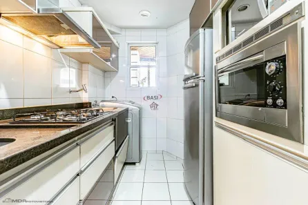 Apartamento com 3 Quartos à venda, 60m² no Novo Mundo, Curitiba