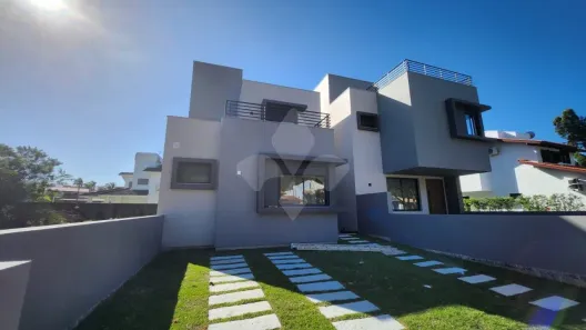 Sobrado com 3 Quartos à venda, 146m² no Panorâmico, Garopaba