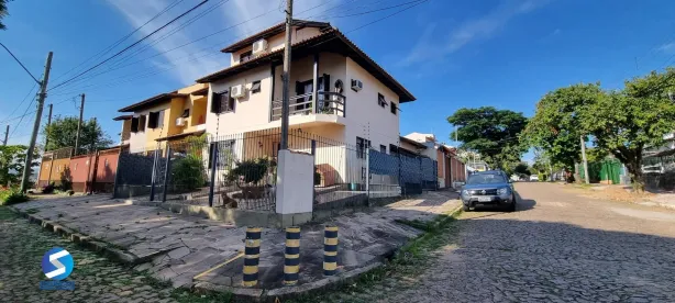 Casa com 3 Quartos à venda, 150m² no Espírito Santo, Porto Alegre