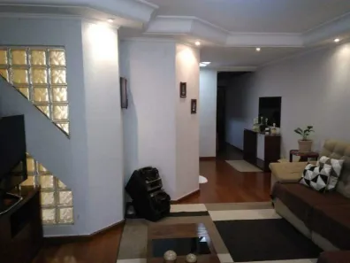 Sobrado com 4 Quartos à venda, 199m² no Parque das Nações, Santo André