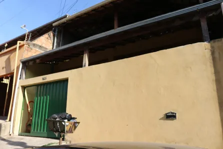 Casa de Condomínio com 3 Quartos à venda, 190m² no Heliópolis, Belo Horizonte