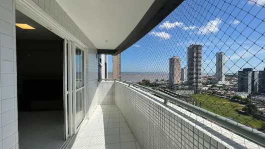 Apartamento com 3 Quartos para alugar, 110m² no Umarizal, Belém