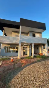 Casa de Condomínio com 4 Quartos à venda, 300m² no , Pardinho
