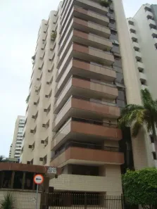 Apartamento com 4 Quartos à venda, 220m² no Meireles, Fortaleza