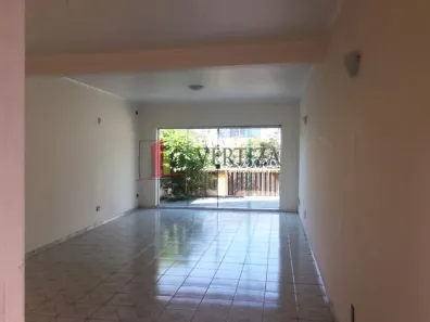 Casa com 3 Quartos à venda, 236m² no Vila Olímpia, São Paulo