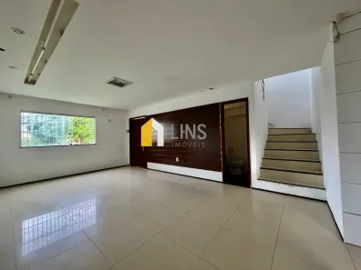 Sobrado com 3 Quartos à venda, 180m² no Olho D'Água, São Luís