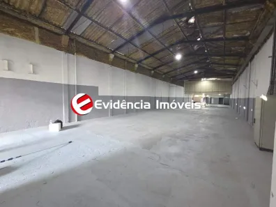 Galpão/Depósito/Armazém à venda, 734m² no Vila Valparaíso, Santo André