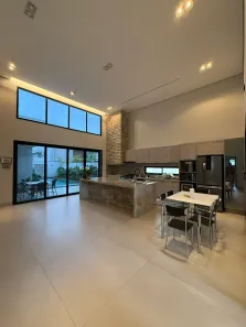 Casa de Condomínio com 4 Quartos à venda, 249m² no Condomínio Florais Itália, Cuiabá