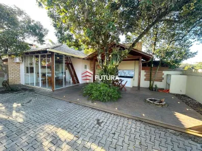 Casa com 2 Quartos à venda, 125m² no Mariscal, Bombinhas