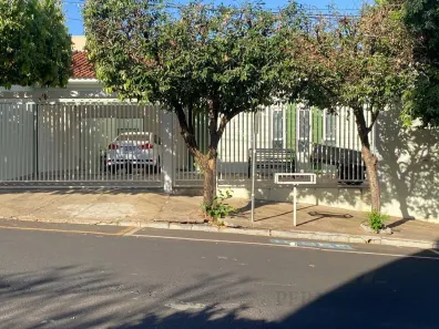 Casa com 3 Quartos à venda, 243m² no Jardim Caparroz, São José do Rio Preto