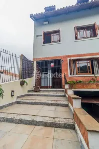 Casa com 4 Quartos à venda, 231m² no Ipanema, Porto Alegre
