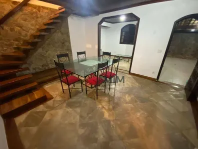 Casa com 5 Quartos à venda, 272m² no Piratininga, Niterói
