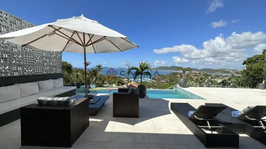 Casa com 3 Quartos à venda, 150m² no Ferradurinha, Armação dos Búzios