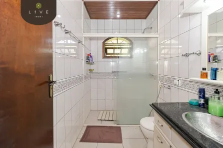 Casa com 4 Quartos à venda, 178m² no Butiatuvinha, Curitiba