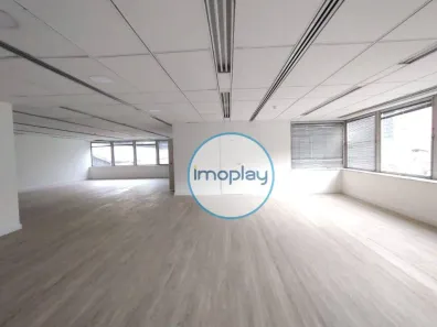 Sala Comercial para alugar, 130m² no Itaim Bibi, São Paulo