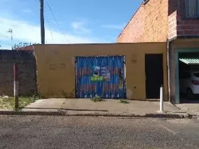 Casa com 1 Quarto para venda ou aluguel, 40m² no Parque Santa Felícia Jardim, São Carlos