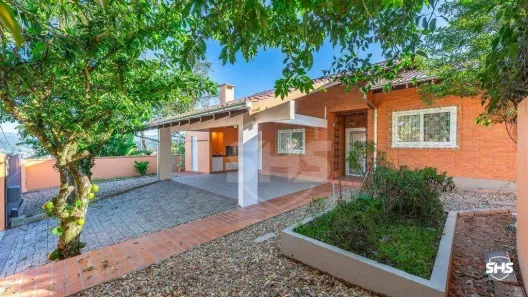 Casa com 3 Quartos para alugar, 170m² no Ponta Aguda, Blumenau