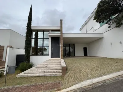 Casa com 3 Quartos à venda, 370m² no Spina Ville II, Juiz de Fora
